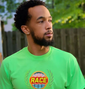 Meet your Posher, Carlos